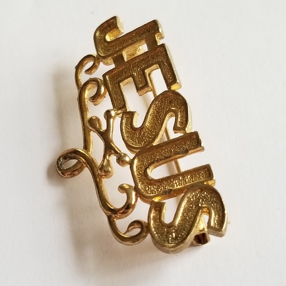 Relisted - Vintage Jesus brooch pin gold tone Christian religious catholic - Picture 8 of 9